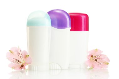 çiçekli beyaz izole deodorantlar