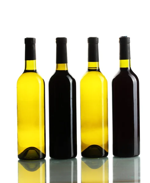 Bottiglie di vino isolate su bianco — Foto Stock