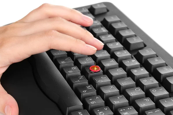 Schmerzhaftes Tippen auf der Tastatur aus nächster Nähe — Stockfoto