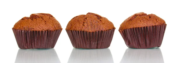 Muffins frais isolés sur blanc — Photo