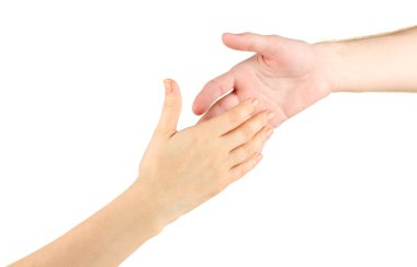 Kadın eli, beyaz arka planda erkeğin eline geçer.