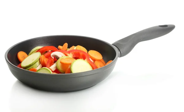 Padella con verdure su bianco — Foto Stock