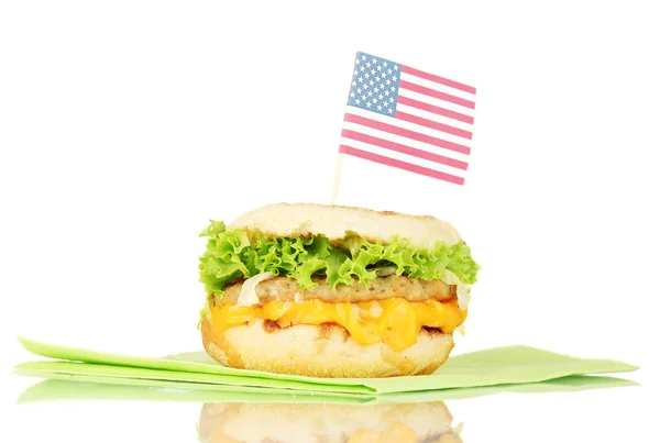 Leckeres Sandwich mit amerikanischer Flagge, isoliert auf weiß — Stockfoto