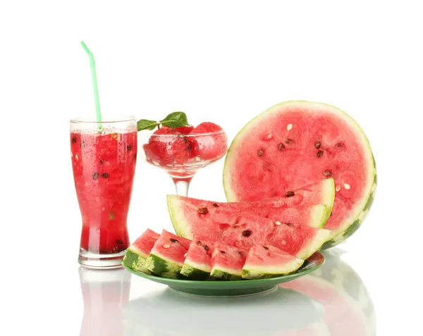 Erfrischende Desserts aus Wassermelone isoliert auf weiß — Stockfoto