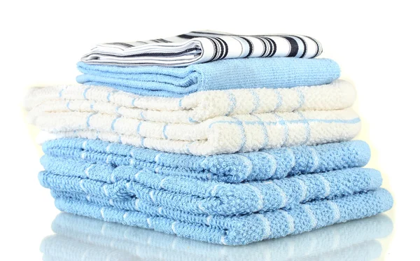 Ręczniki kuchenne izolowane na białym tle — Zdjęcie stockowe