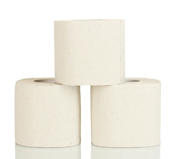 Рулоны туалетной бумаги, изолированные на белом — стоковое фото