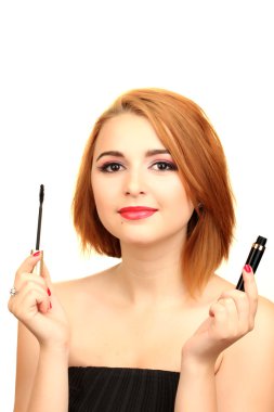 maskara ile güzel bir genç kadın