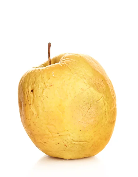 Pomme jaune comme concept de peau problématique isolé sur blanc — Photo