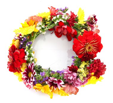 beyaz izole güzel yaz çiçek çelenk