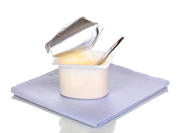 Yogur aislado en blanco —  Fotos de Stock