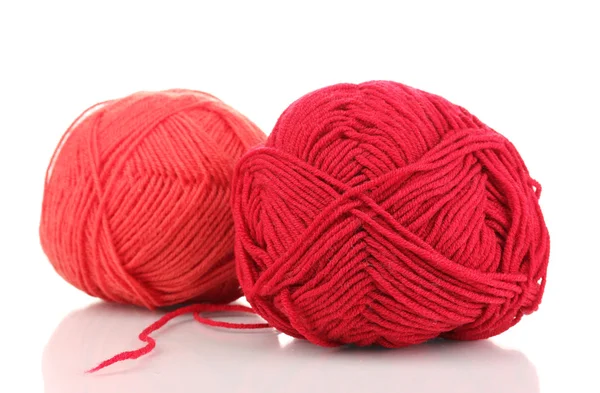 Filati di maglia rossi isolati su bianco — Foto Stock