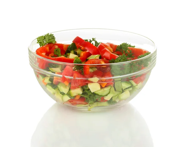 Salade fraîche isolée sur blanc — Photo