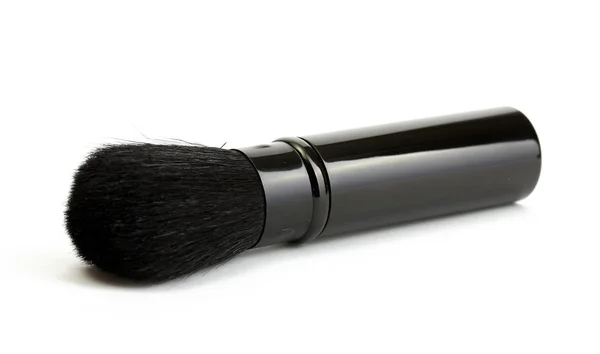 Siyah üzerine beyaz izole makyaj fırça — Stok fotoğraf