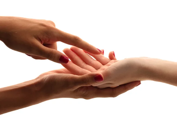 Leyendo las líneas de mano en las manos de una mujer aislada en blanco — Foto de Stock