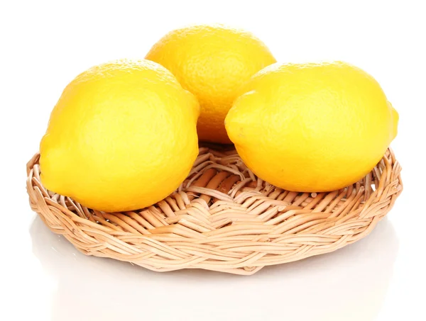 Limões em uma tábua isolada em branco — Fotografia de Stock