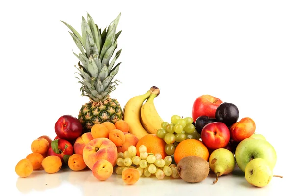 Bodegón de fruta aislado sobre blanco —  Fotos de Stock