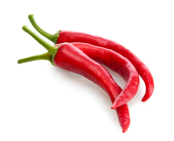 Vörös csípős chili paprika, fehér alapon izolálva — Stock Fotó