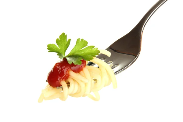 Utsökt spaghetti på gaffel närbild på vit bakgrund — Stockfoto