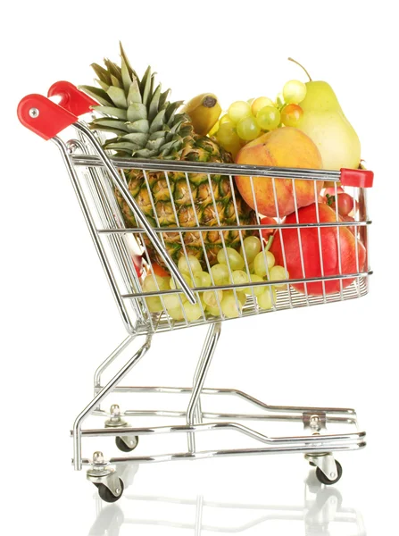 Frutas maduras em carrinho de metal isolado sobre fundo branco — Fotografia de Stock