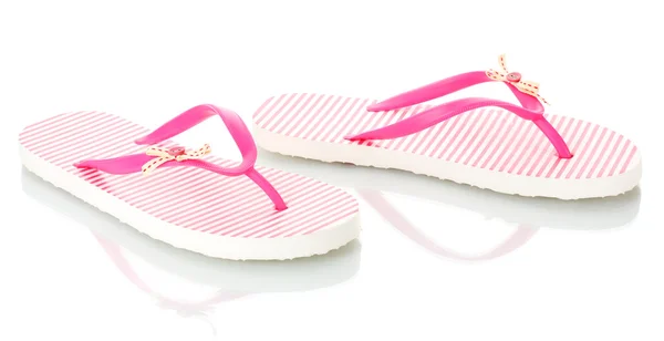 Розовые пляжные туфли изолированы на белый — стоковое фото