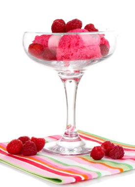 Lezzetli dondurma beyazda izole.