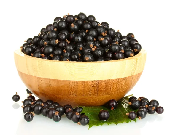 Fresh black currant in wooden bowl isolated on white — Stock Photo, Image