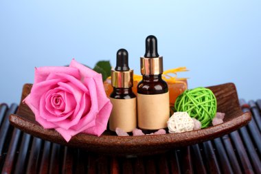 Spa ayar mavi zemin üzerine