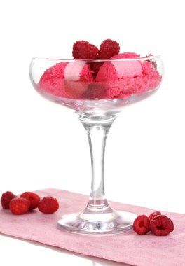 Lezzetli dondurma beyazda izole.