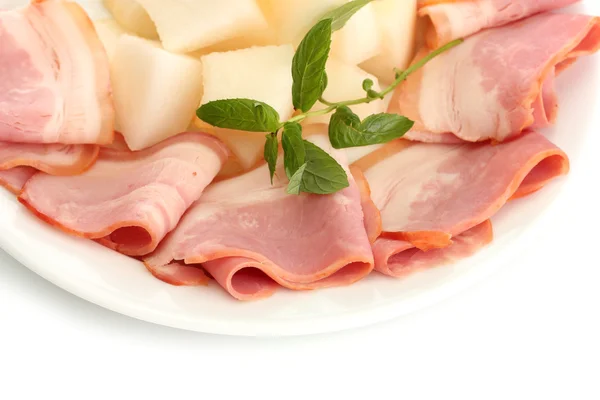 Jamón y melón parma, aislados sobre blanco — Foto de Stock