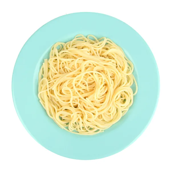 Espaguetis italianos en plancha aislados en blanco —  Fotos de Stock