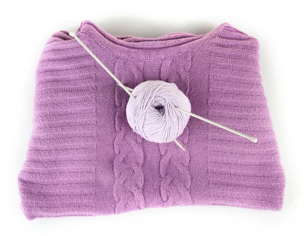 Purple sweater and a ball of wool isolated on white — Stock Photo, Image