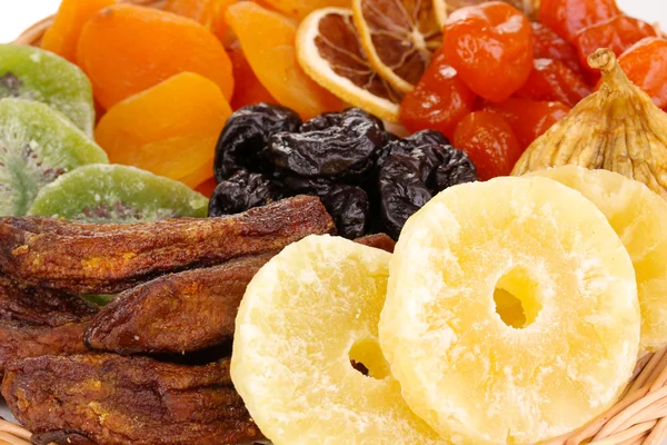 Frutas secas aisladas en blanco — Foto de Stock