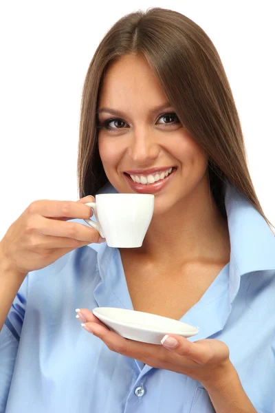 Mooie jonge vrouw met kop koffie, geïsoleerd op wit — Stockfoto