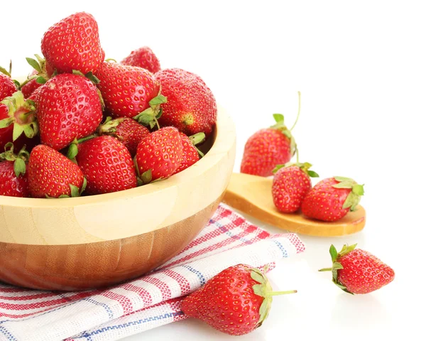 Sweet ripe strawberries in wooden bowl isolated on white — Stock Photo, Image