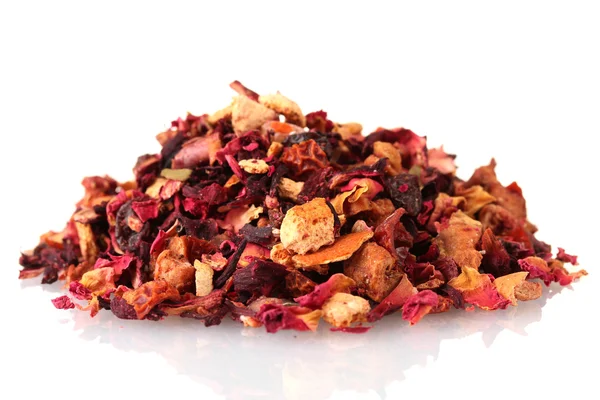 Aromatiska torr te med frukt och kronblad, isolerad på vit — Stockfoto