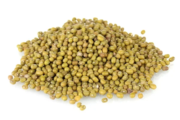 Mung beans isolated on white — Stock Photo, Image