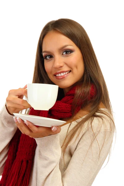 Bella giovane donna con tazza di caffè, isolata su bianco — Foto Stock