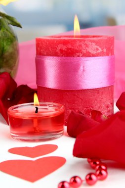 mum kutlama masa yakın çekim dekore edilmiş