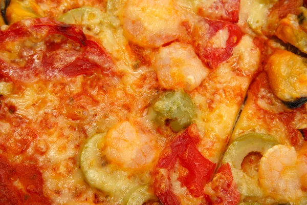lezzetli pizza ile karides ve midye yakın çekim