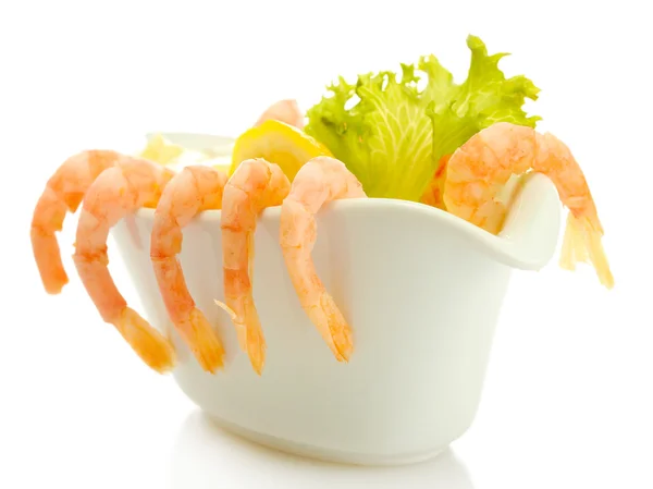 Boiled shrimp with sauce, lettuce leaf and lemon, isolated on white — Stock Photo, Image