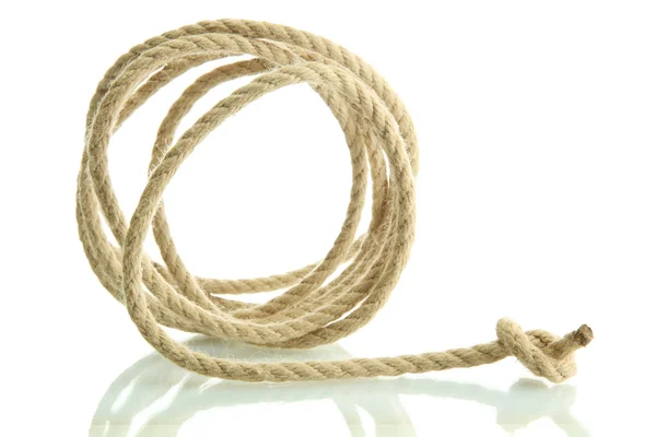 Рулон веревки с узлом, изолированный на белом — стоковое фото