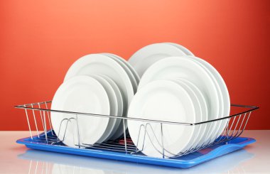 üzerinde kırmızı zemin üzerinde durmak temiz yemekler