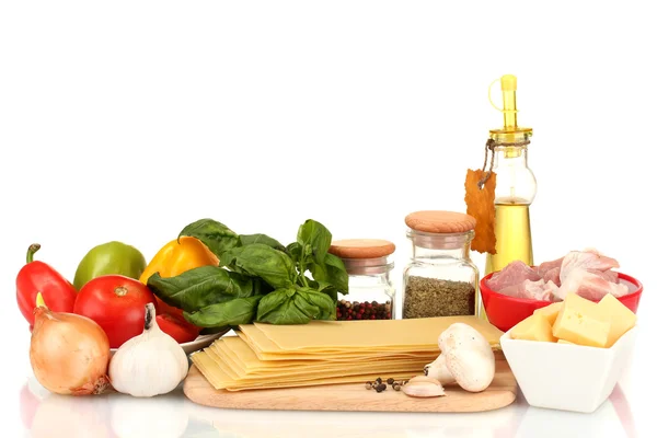 Lasagne ingredienser isolerad på vit — Stockfoto