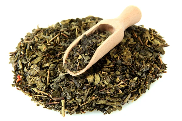 Té seco verde aromático, aislado en blanco — Foto de Stock