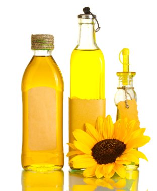 kavanoz ve üzerinde beyaz izole ayçiçeği yağı