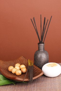 Aromaterapi kahverengi zemin ayarı