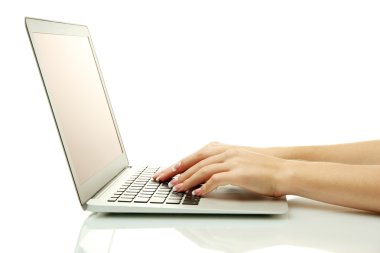 eller üzerinde beyaz izole laptot, yazma