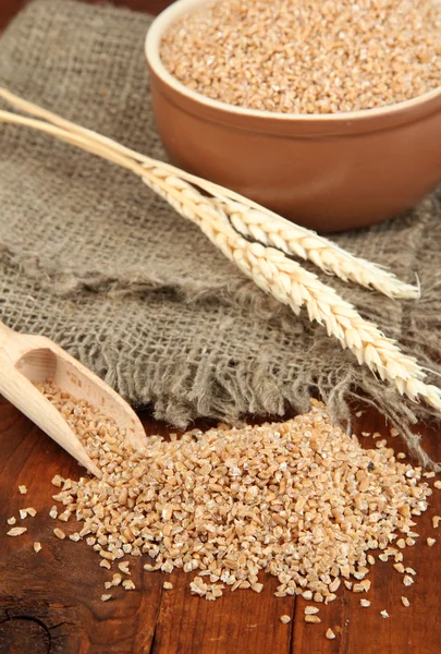 Wheat bran on the table — Stock Photo, Image