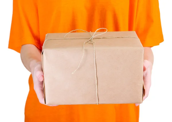 Mensajero con caja de paquetes, aislado en blanco —  Fotos de Stock