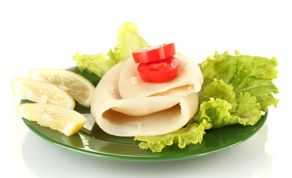 Kokte blekkspruter med grønnsaker på platen isolert på hvit – stockfoto